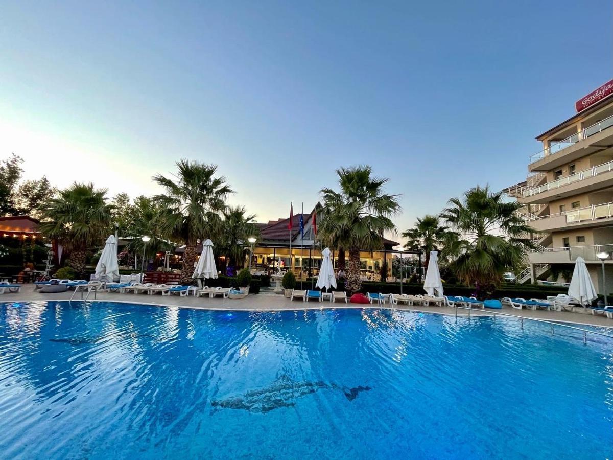 Godija Hotel & Suites Velipoje Exterior photo