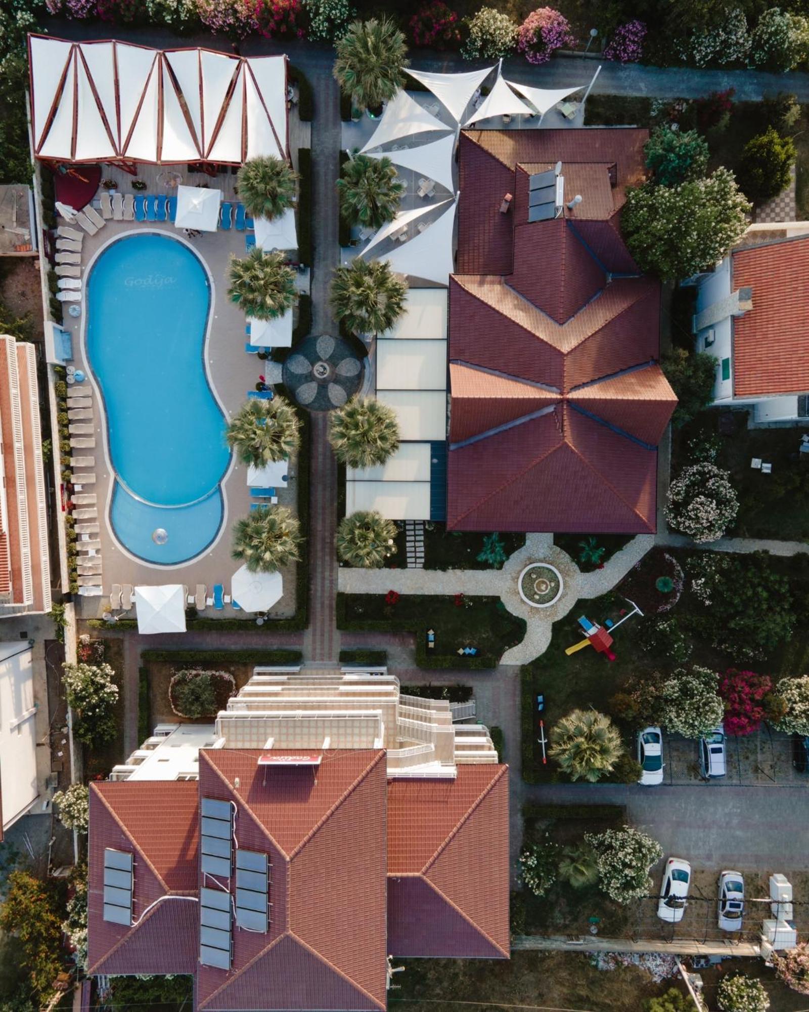 Godija Hotel & Suites Velipoje Exterior photo